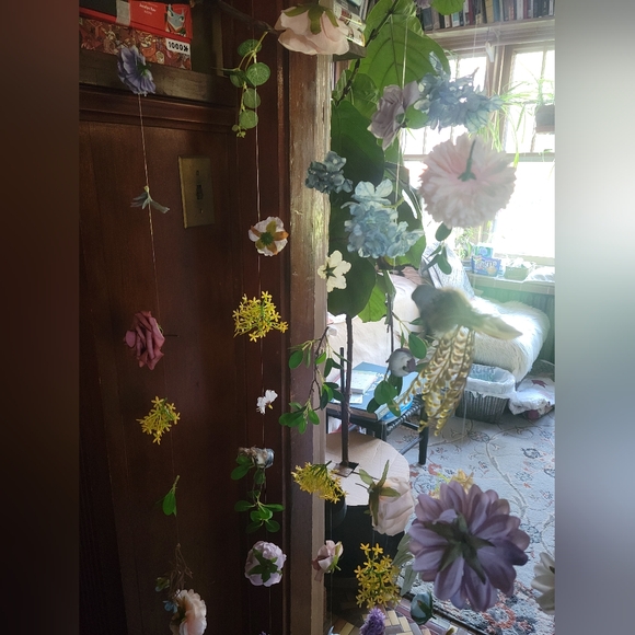 Floating Flower Hanging Backdrop (Handmade) - Picture 9 of 11